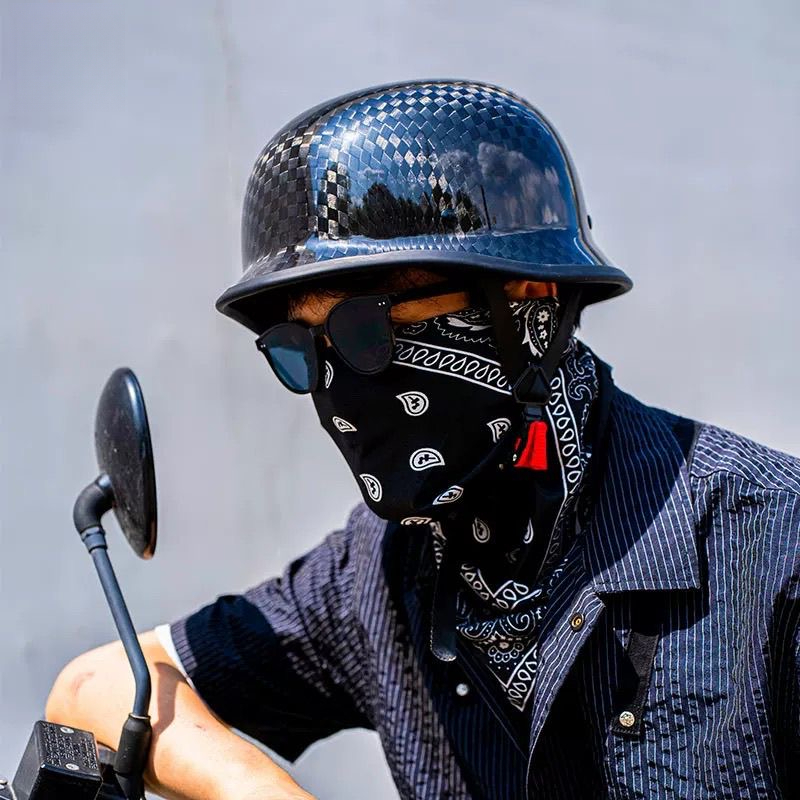 خوذة نصف من ألياف الكربون المز - مراجعة Carbon Fiber Lightweight Motorcycle Helmet وسعره