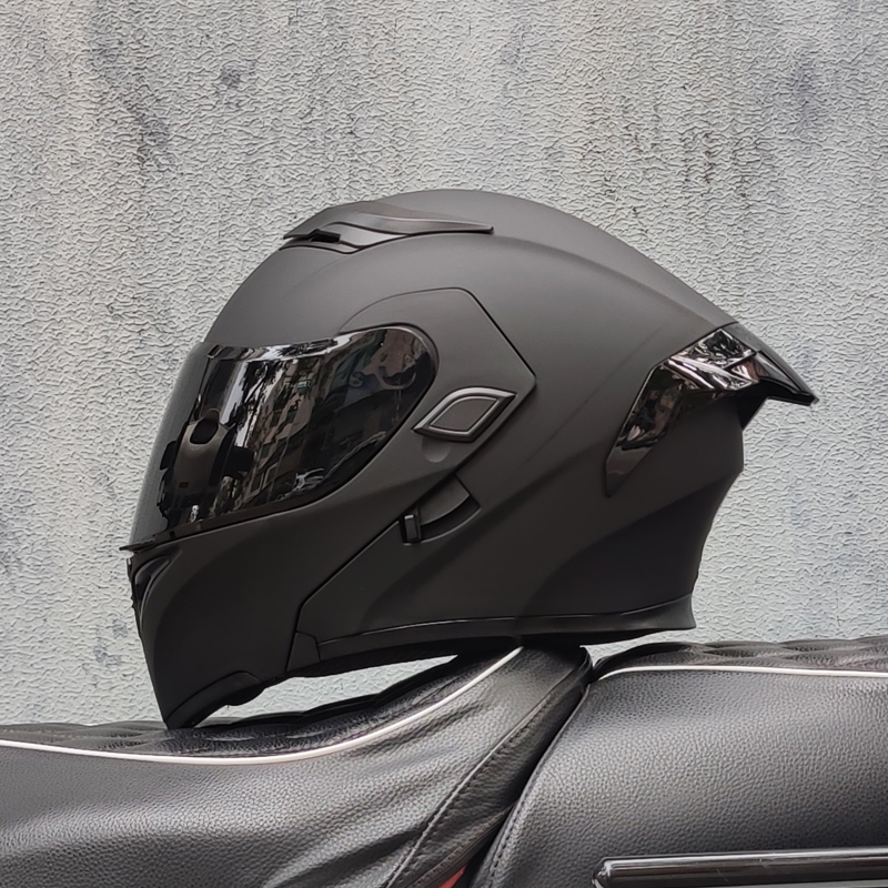 خوذات دراجات نارية من ORZ بواق - مراجعة Modular Flip Up Motorcycle Helmet Dot Approved وسعره